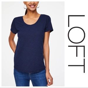 ✨ LOFT outlet Scoop Neck Tee ✨